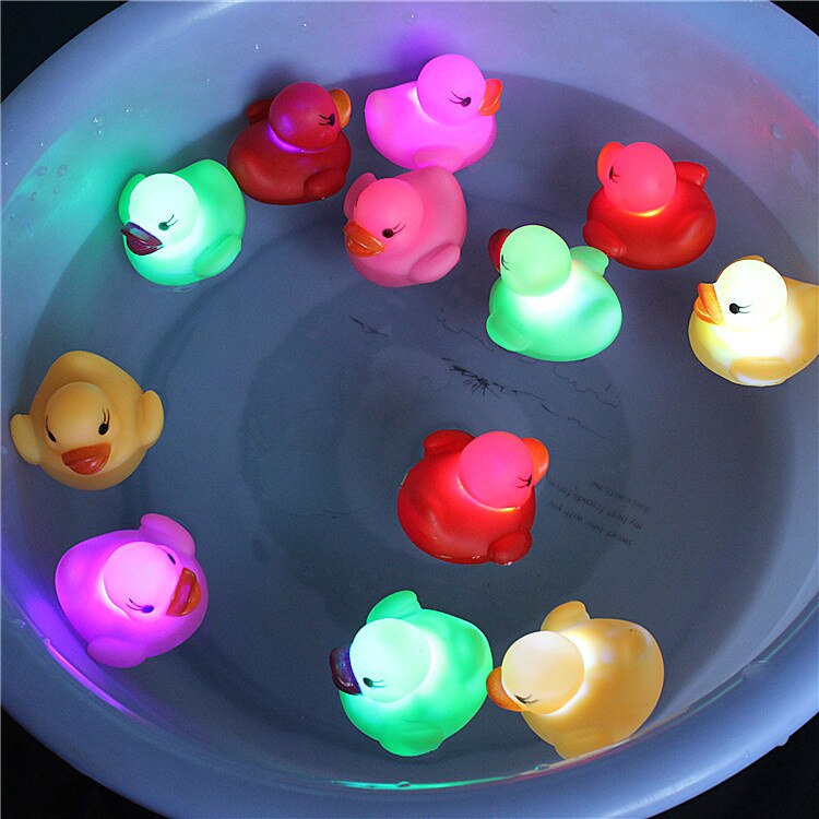 LED Water Sensor Luminous Duck Floating Animal Duck Floating Flashing In The Water Rubber Duck Baby Kids Bath Shower Toy Gift
